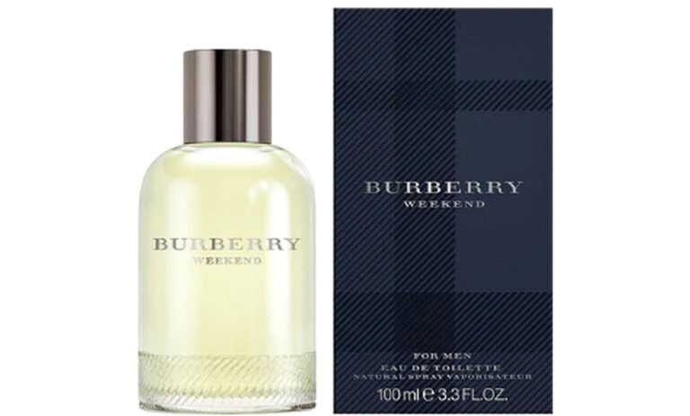BURBERRY WEEKEND 3.3OZ EDT SPR MEN — Sally's Boutique Georgetown