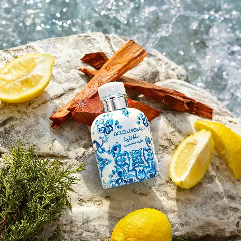 DG LIGHT BLUE SUMMER VIBES 2.5 EDT M — Sally's Boutique Georgetown