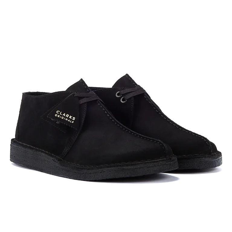Desert Trek Black Suede — Sally's Boutique Georgetown